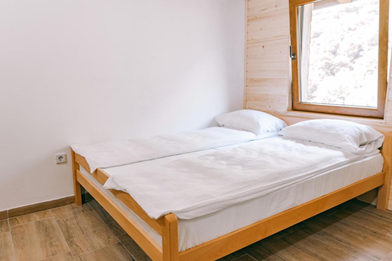 Vucja Gora Hotel Foca Buitenkant foto