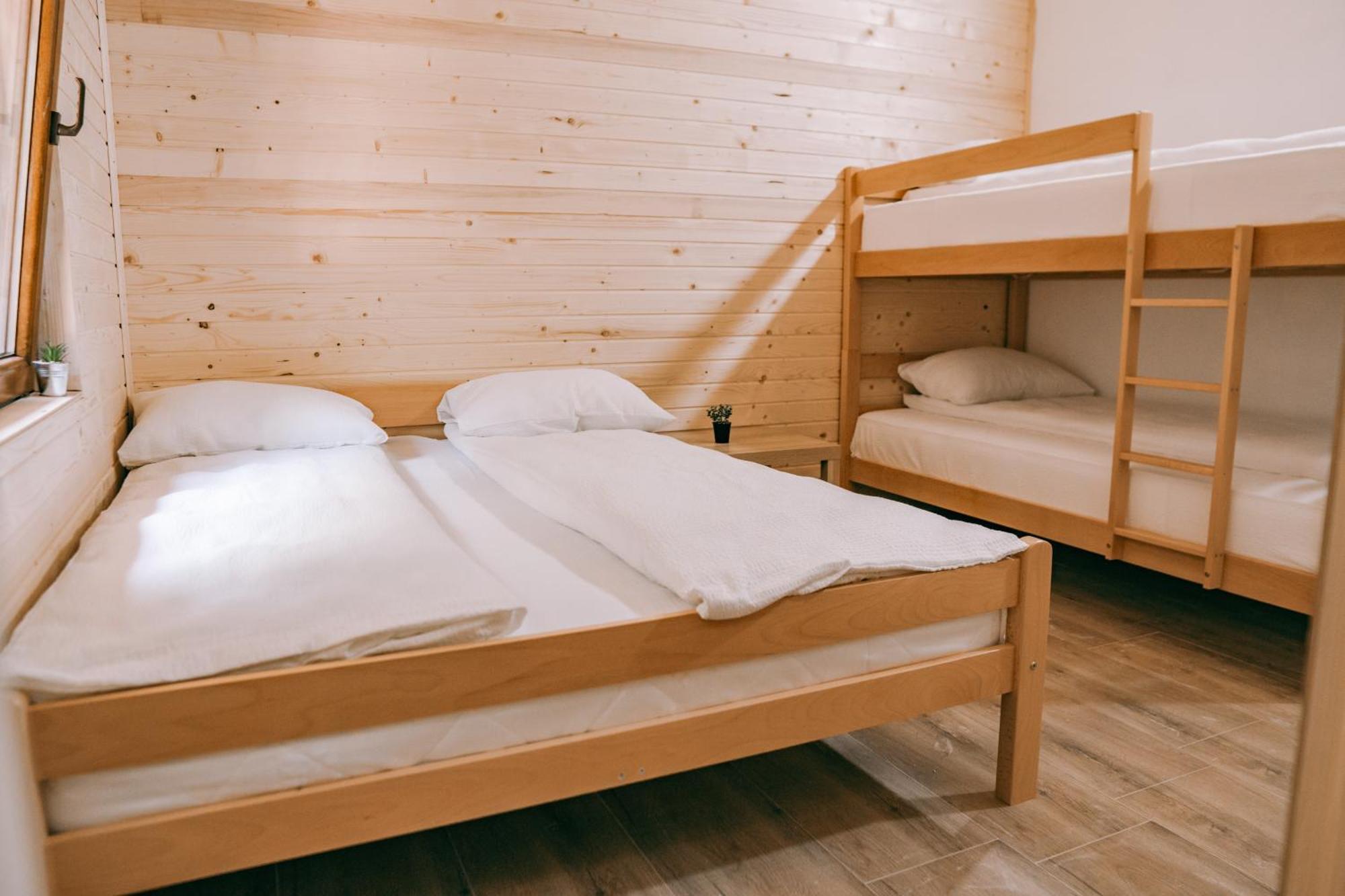Vucja Gora Hotel Foca Buitenkant foto