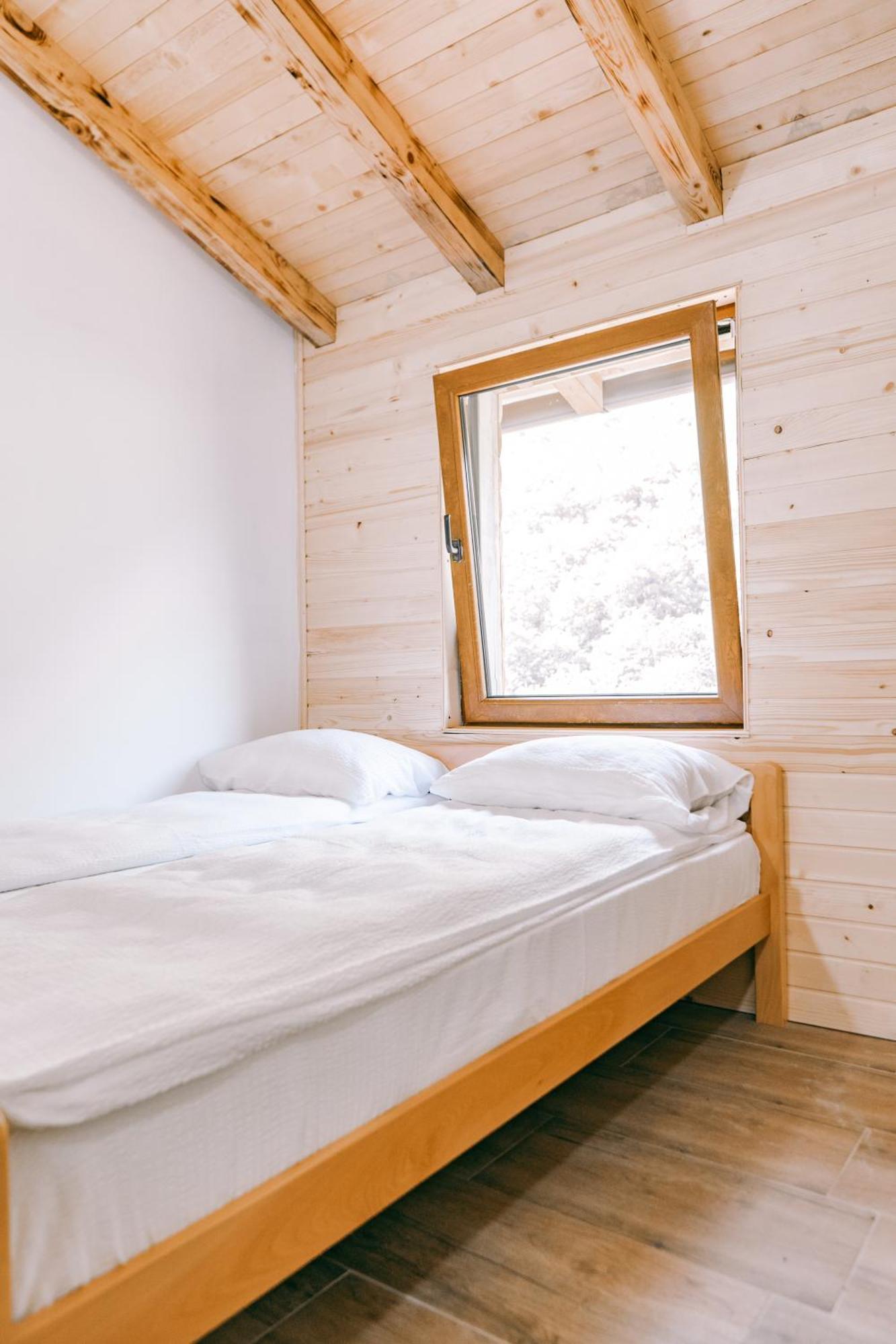 Vucja Gora Hotel Foca Buitenkant foto
